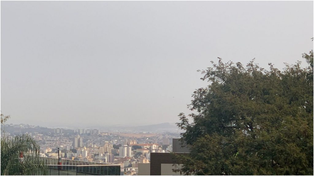 fumaça céu bh