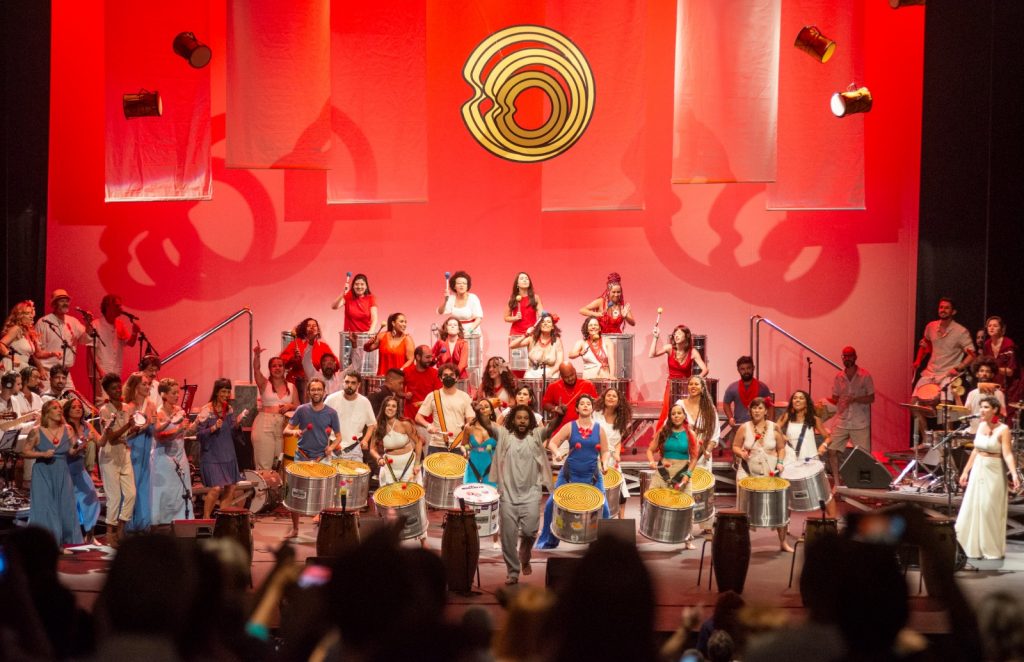 Percussão Circular celebra 10 anos com espetáculo inédito em BH