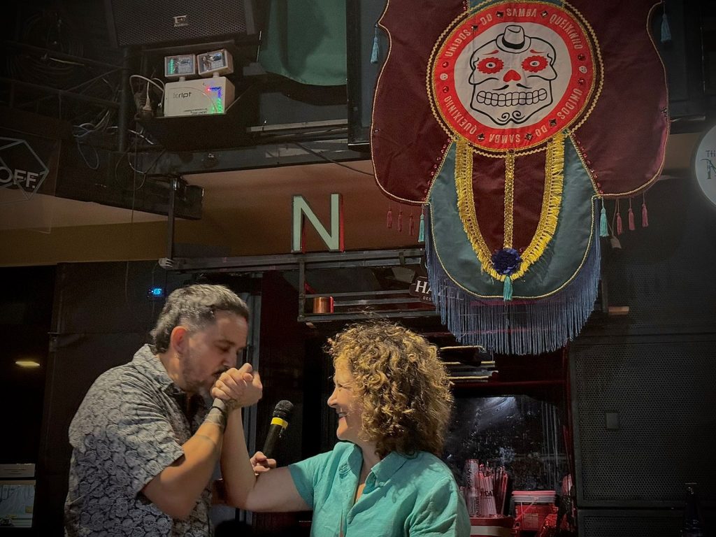 Samba Queixinho vai homenagear Escritora Carla Madeira