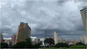 céu nublado bh