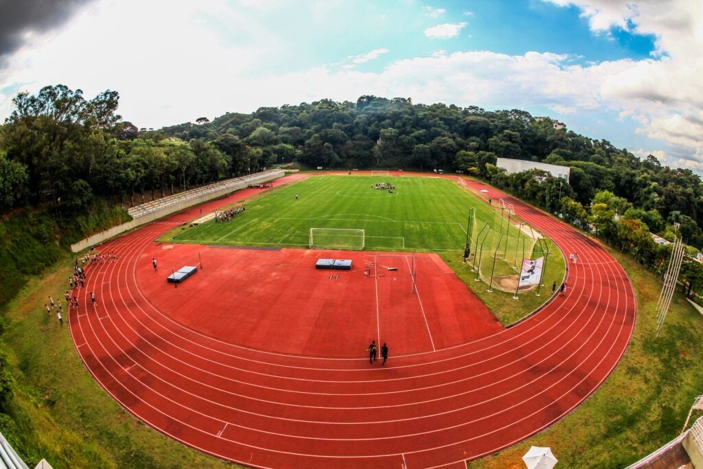 complexo esportivo PUC Férias