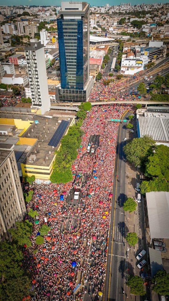 'Mar de gente' no Então, Brilha!