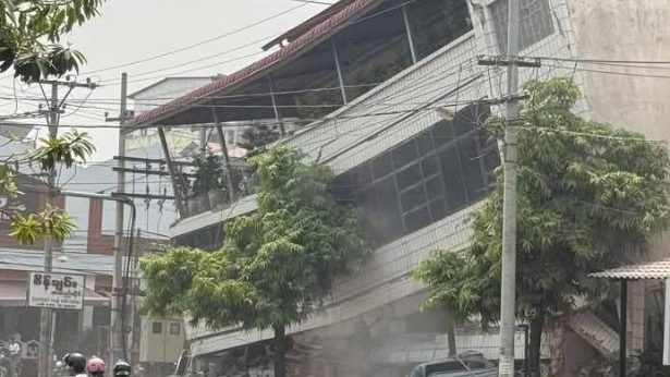 Terremoto em Mianmar
