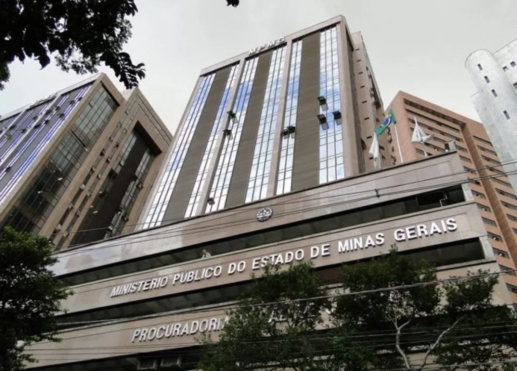 Treinador de handebol acusado de agredir e abusar de adolescentes é denunciado pelo MPMG