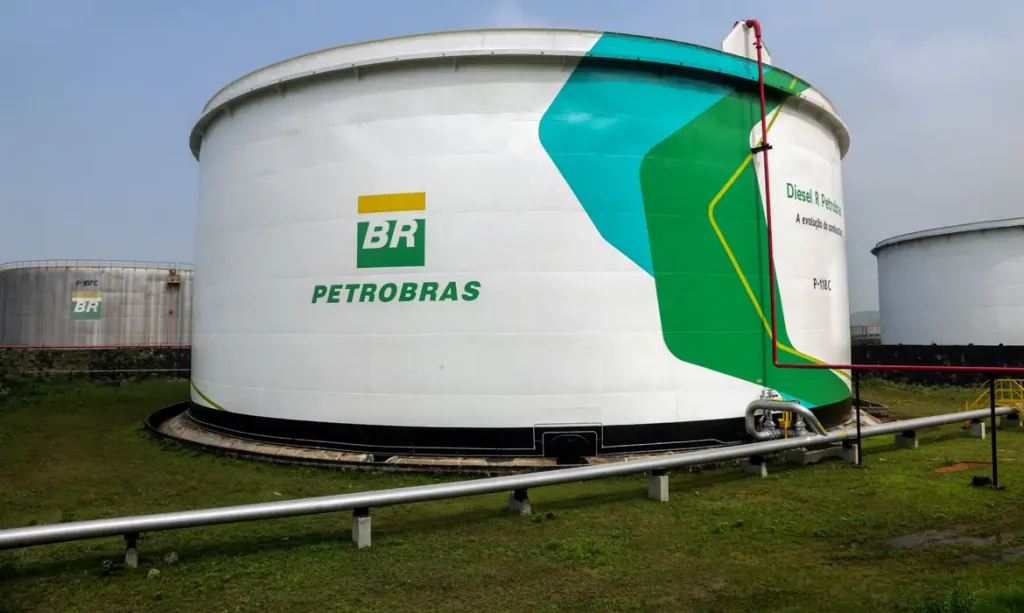 Tanque de diesel da Petrobras