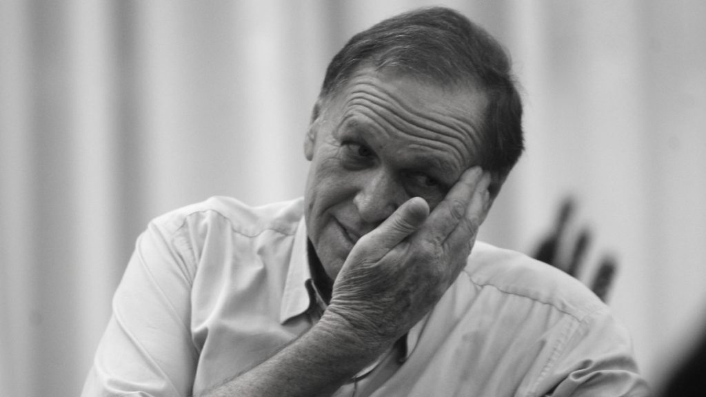 morre Antério mânica