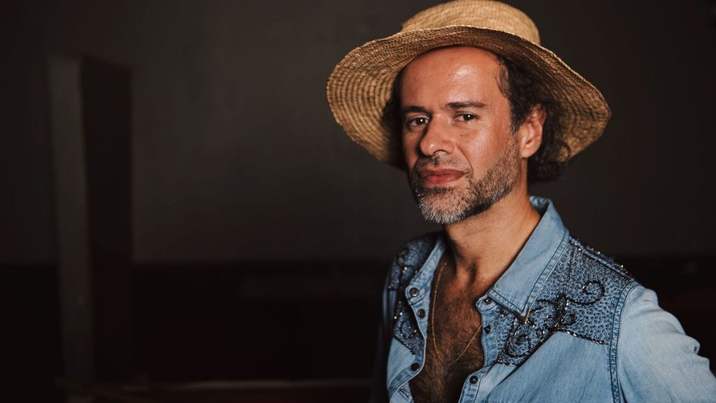Marcelo Jeneci Orquestra Opus