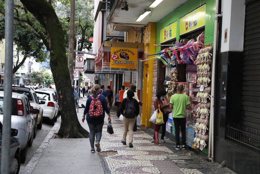 Comércio de BH poderá funcionar no feriado de Corpus Christi