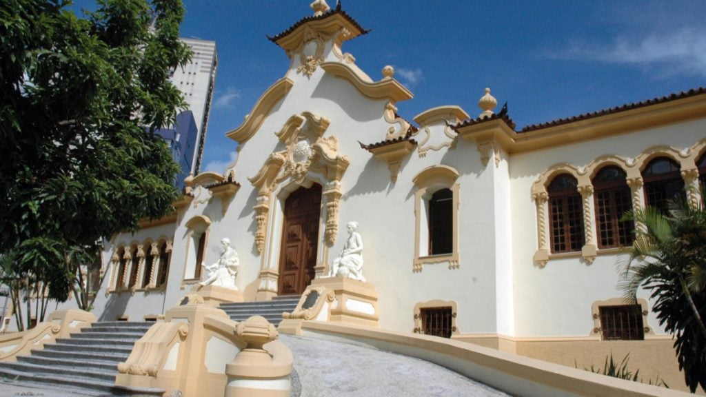 melhores escolas públicas bh