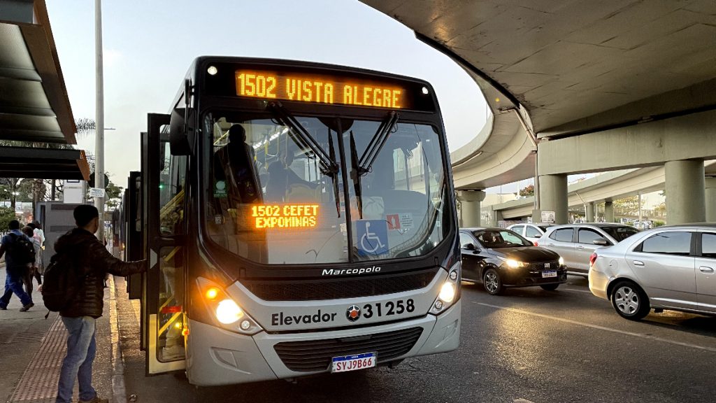 Tarifa Zero nos ônibus é discutida na CMBH