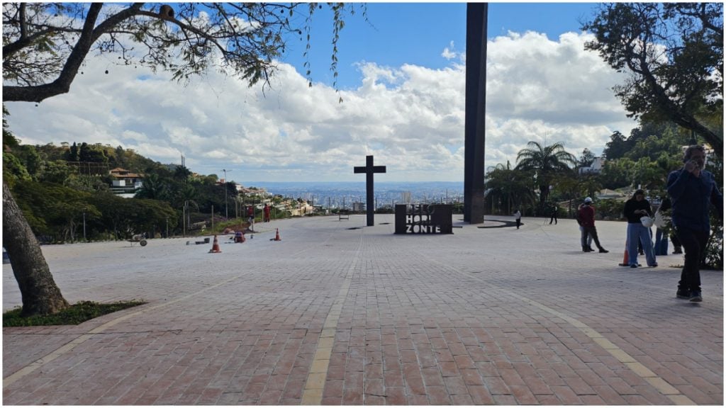 praça do papa reabrir