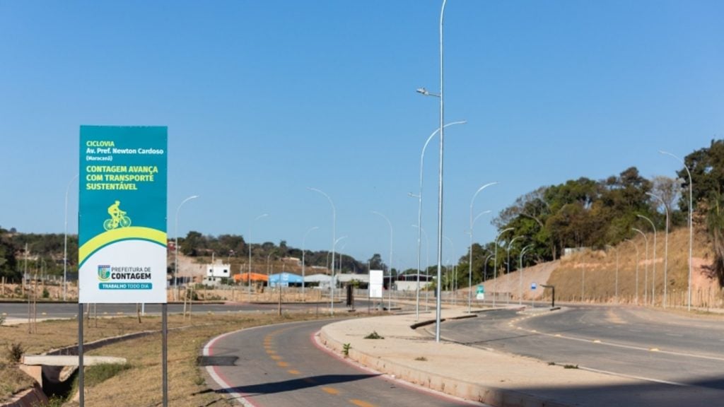 Primeiro trecho já concluído da avenida Prefeito Newton Cardoso