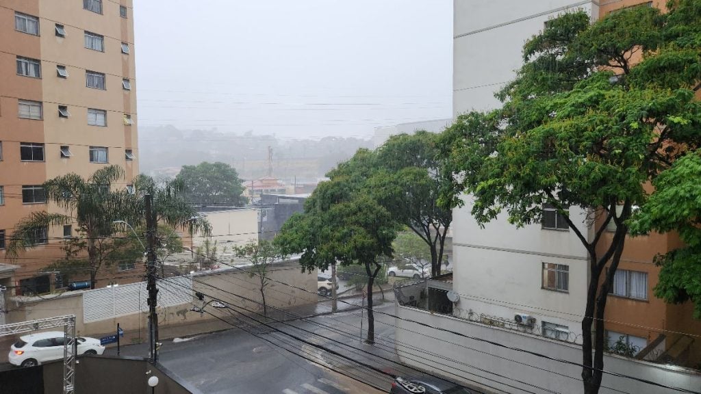 chuva forte BH