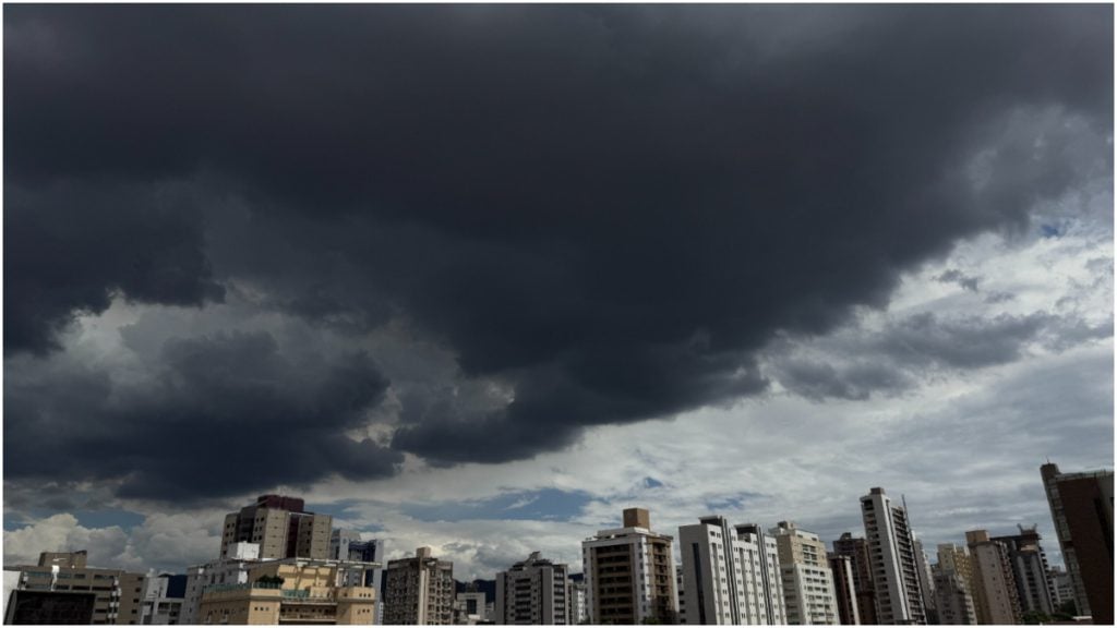 céu chuva BH