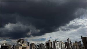 céu chuva BH