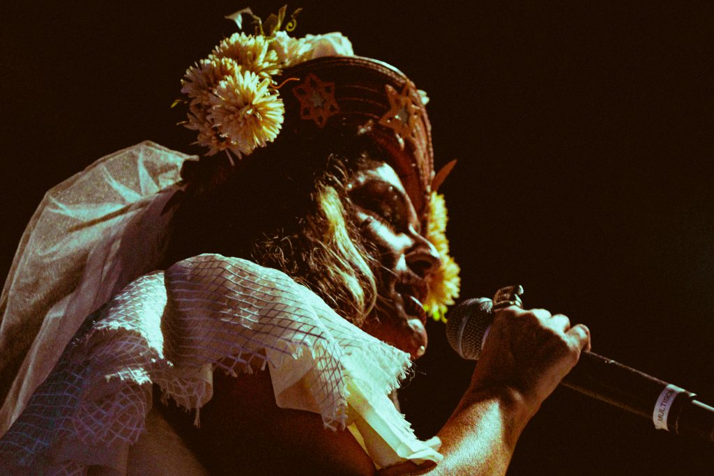 Carnaval BH 2026: Bloco Fúnebre abrirá a folia na madrugada de sexta para sábado