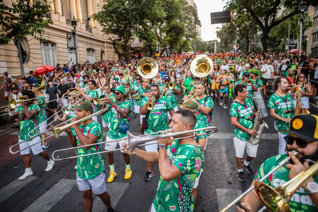 Carnaval 2026 BH: Chama o Síndico homenageia o disco “África Brasil”, de Jorge Ben Jor