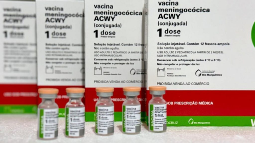 Vacina de meningite serão distribuídas até esta sexta-feira (23), em BH.