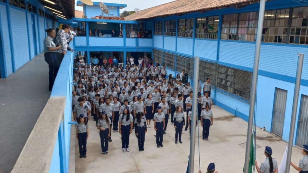 TJMG suspende escolas cívico-militares
