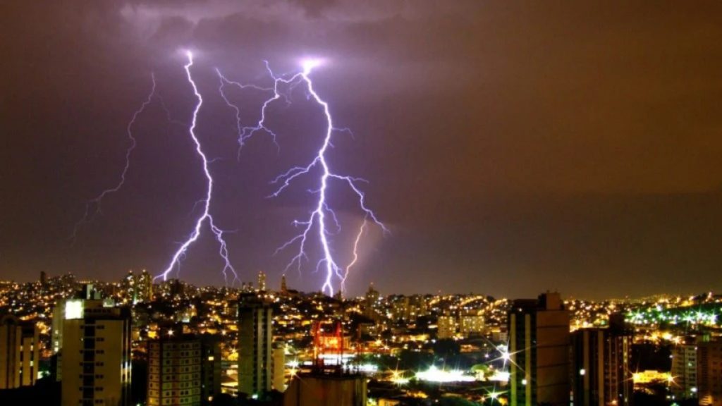 Cavado meteorológico causa alerta de tempestade em Minas; veja cidades afetadas