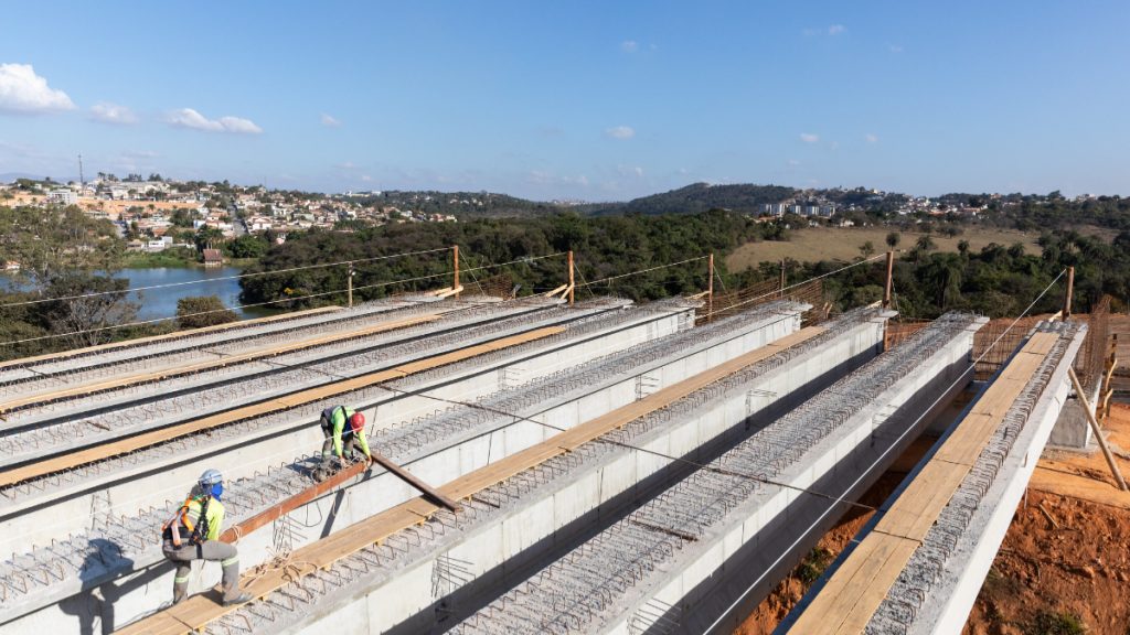 Contagem é uma das cidades com maior número de vagas de emprego preenchidas.