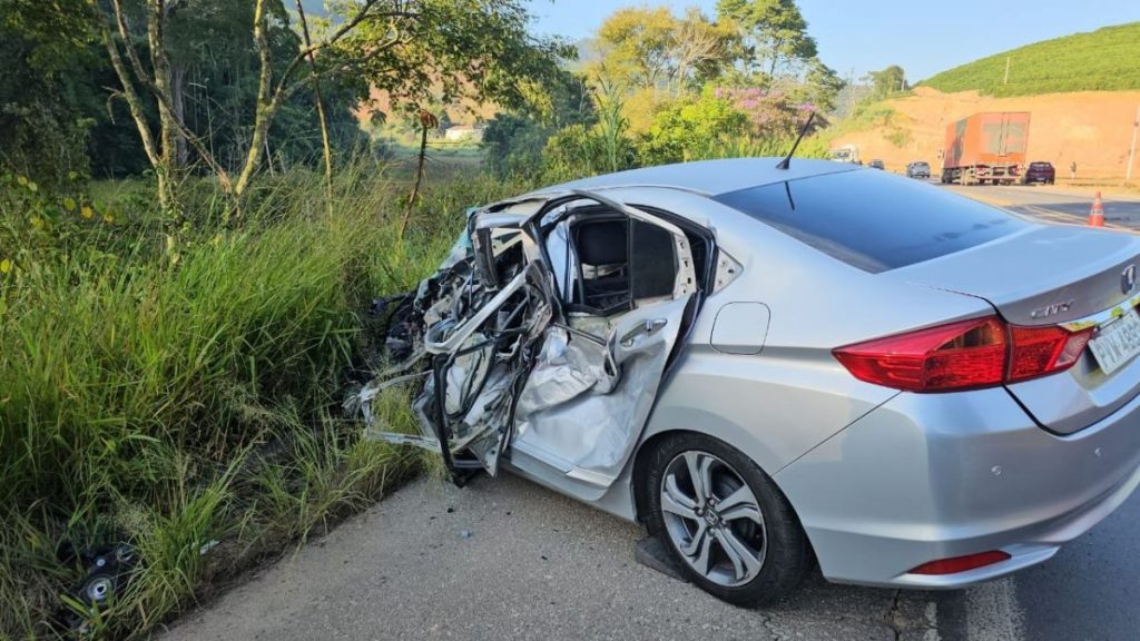Acidente na BR-262 deixa um morto e três feridos na Zona da Mata