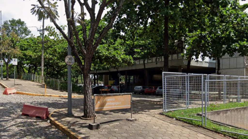 Centro Pedagógico da UFMG encerra modelo de ensino integral; entenda