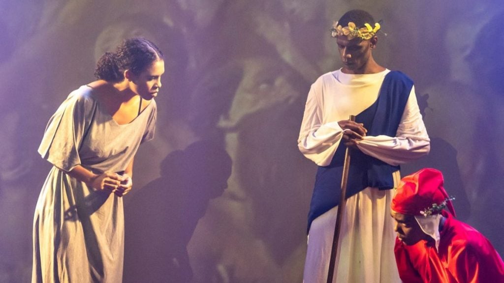 Parte da montagem de 'A Divina Comédia', que é apresentada neste fim de semana em BH