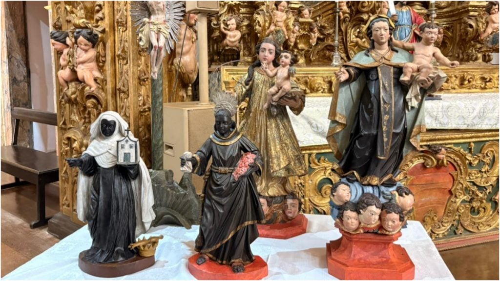 Artes sacras devolvidas em Minas Gerais.
