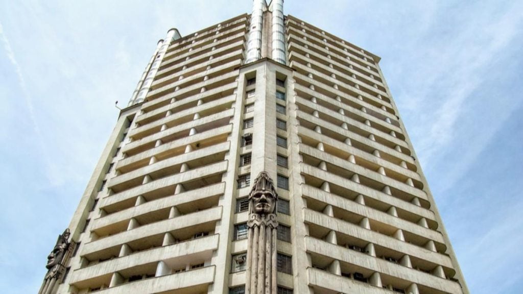 Edifício Acaiaca, em BH, terá elevador panôramico e mirante de vidro inaugurados no segundo semestre