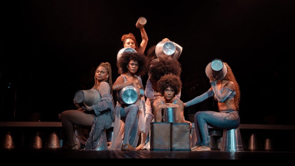 Musical sobre a trajetória de Elza Soares retorna a BH neste fim de semana