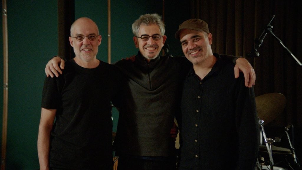 O Grivo lança álbum 'Esse Isso Aqui', em parceria com Francisco Cesar, em BH