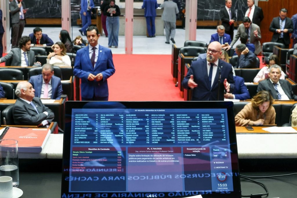 Minas pode limitar cachês de artistas pagos com recursos públicos