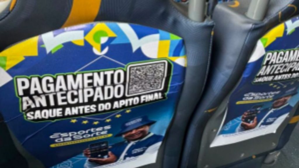 Publicidade de 'bets' em ônibus de BH