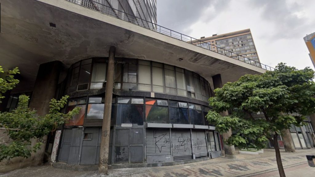 bar edifício JK