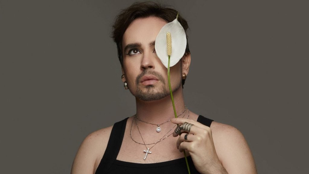Cantor Johnny Hooker é atração da 20ª Parada LGBTQIA+ de Contagem