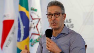 Romeu Zema oficializa candidatura à Presidência sem definir vice