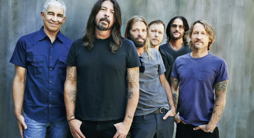 Ingressos para o show do Foo Fighters em BH começam na próxima quinta com ingressos de até R$1.180