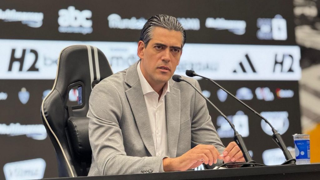 Paulo Bracks, atlético