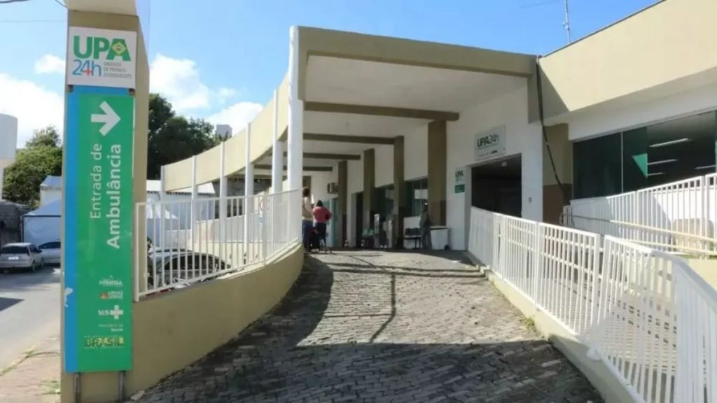 UPA de Formiga exibe conteúdo adulto durante a madrugada