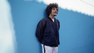 Chico Chico, indicado ao Grammy, se apresenta em BH no dia 7 de novembro