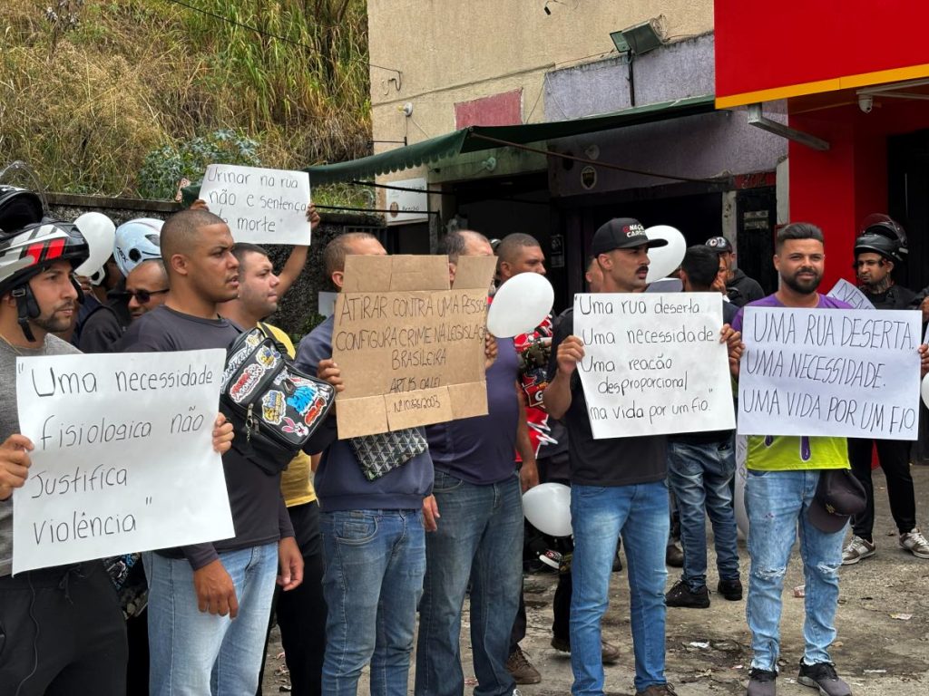 Motoboys protestam após homem atirar em entregador no bairro Fernão Dias (Lavínia Fernandes/BHAZ)