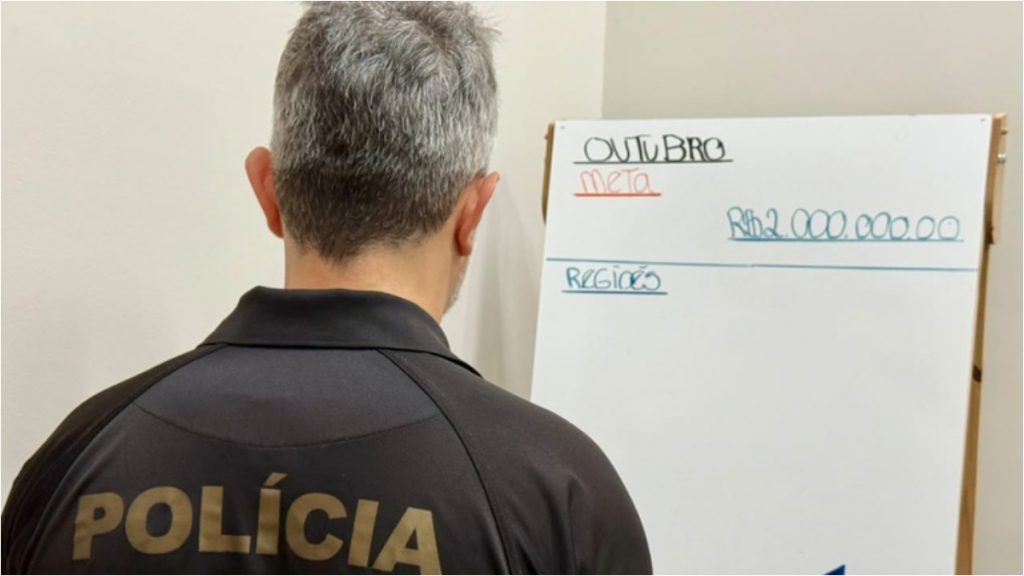 PF mg superfaturar remédios do SUS