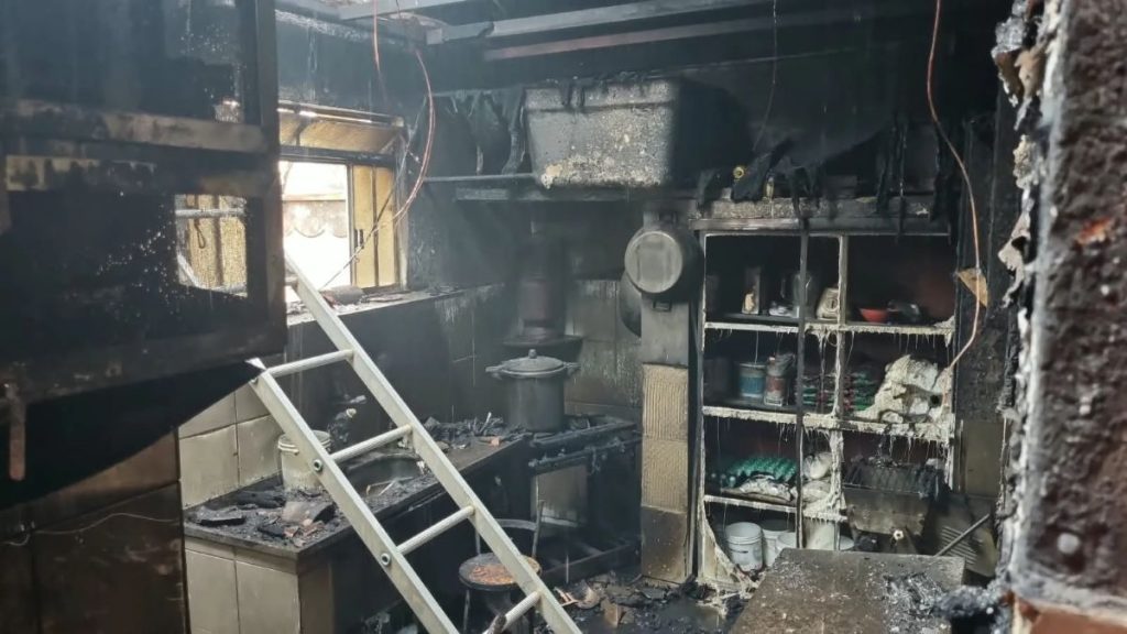 homem tem 60% do corpo queimado em incêndio em pastelaria itauna minas