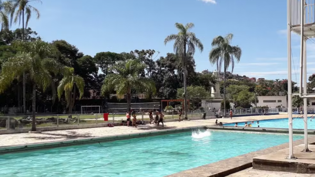 Menino morre afogado em piscina de parque no Sul de Minas