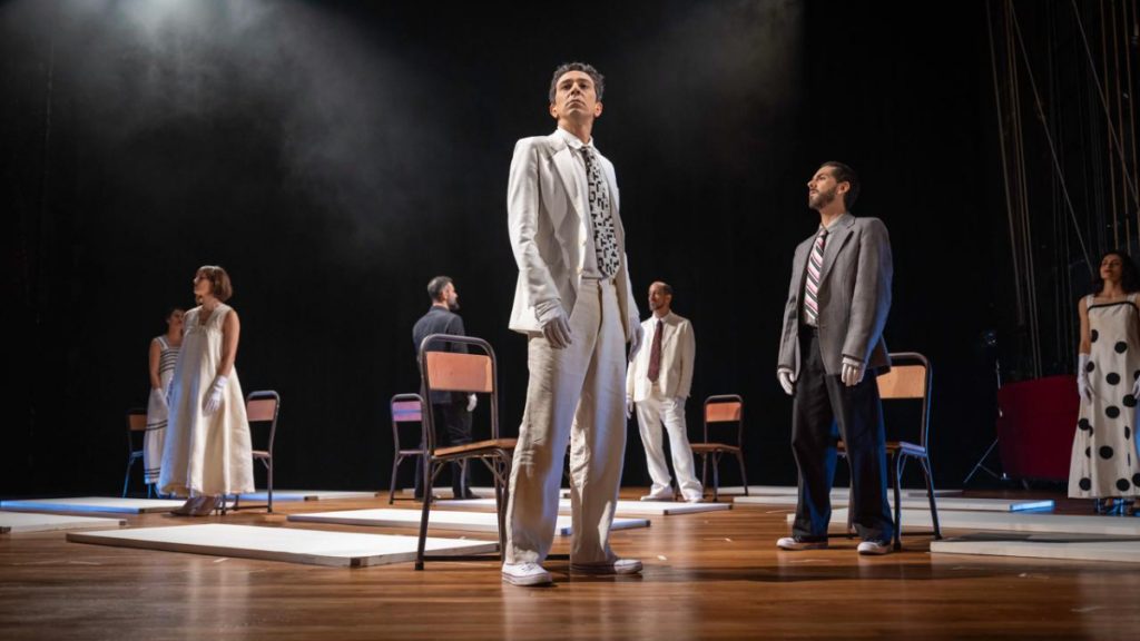'O Beijo no Asfalto' entra na última semana em cartaz no CCBB em BH